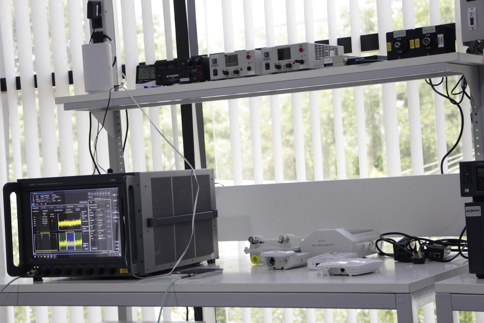 Wireless test chamber
